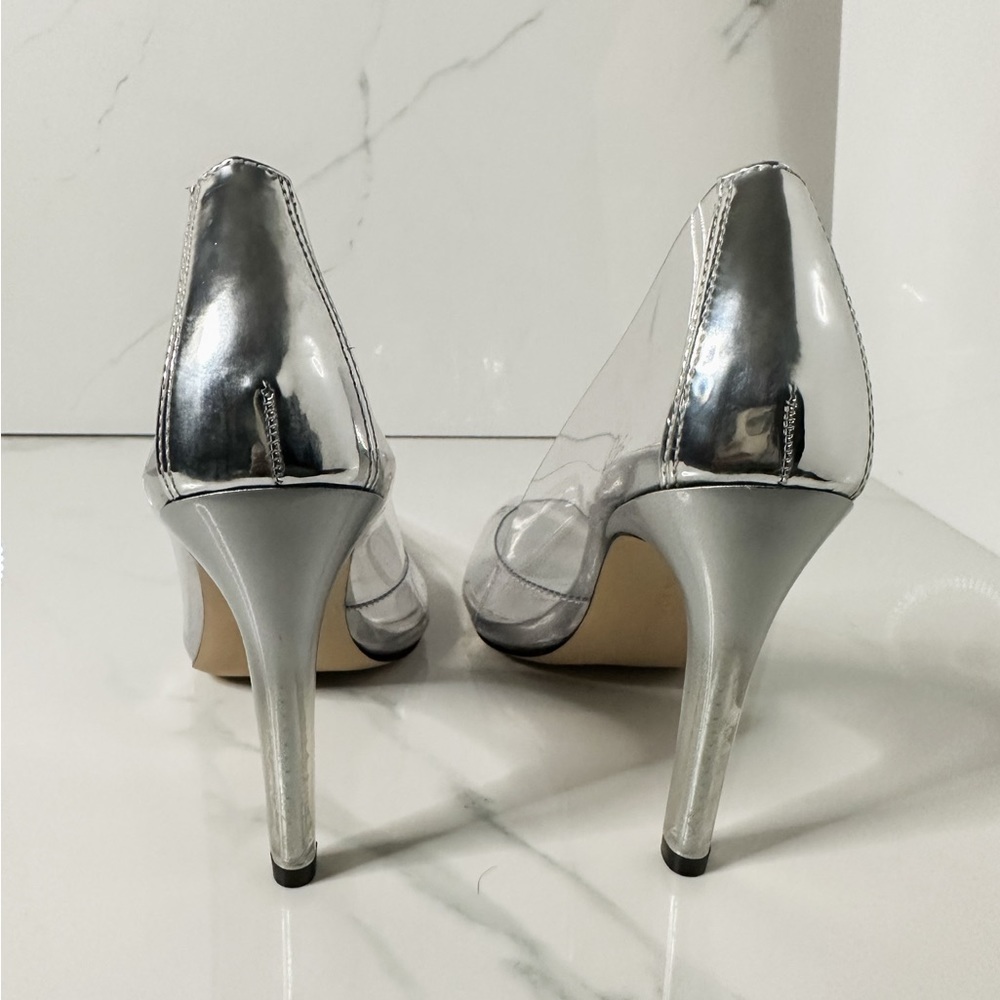 Good American Clear PVC Pointed Toe Kitten Heels - Picture 5 of 6